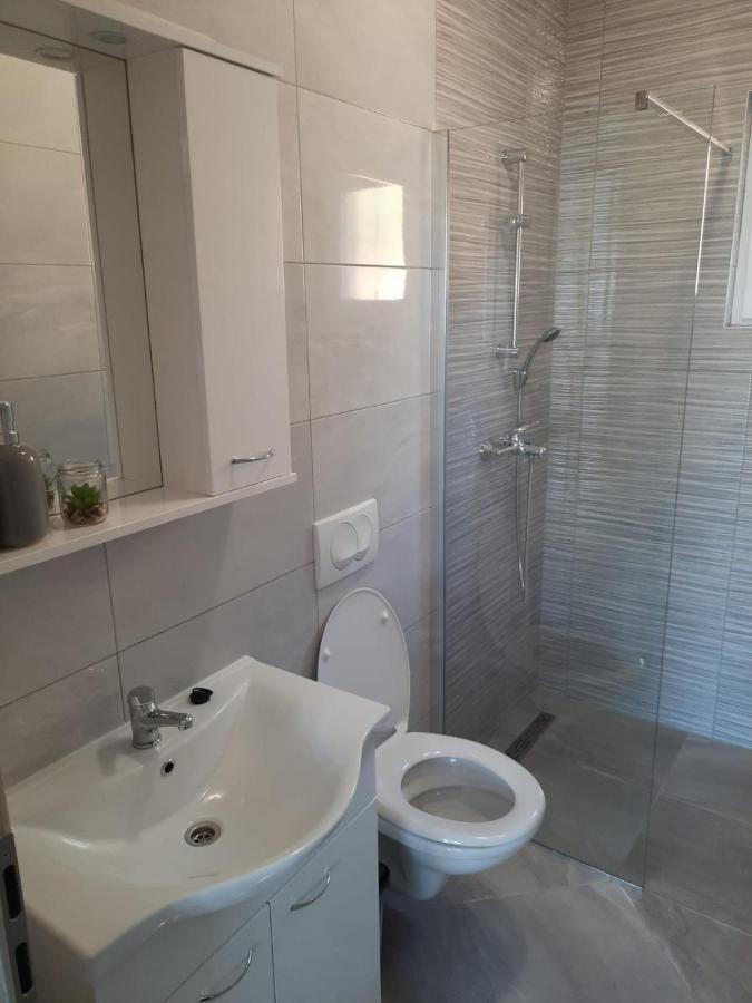 Apartmani Antea Starigrad Paklenica Luaran gambar