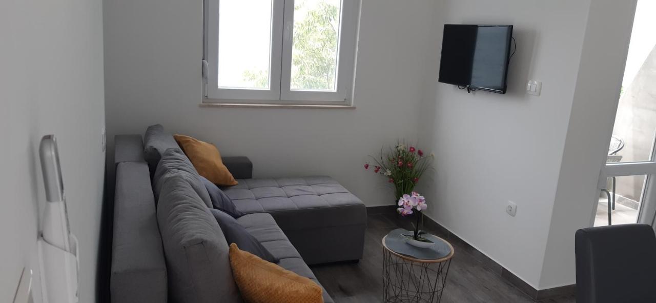 Apartmani Antea Starigrad Paklenica Luaran gambar
