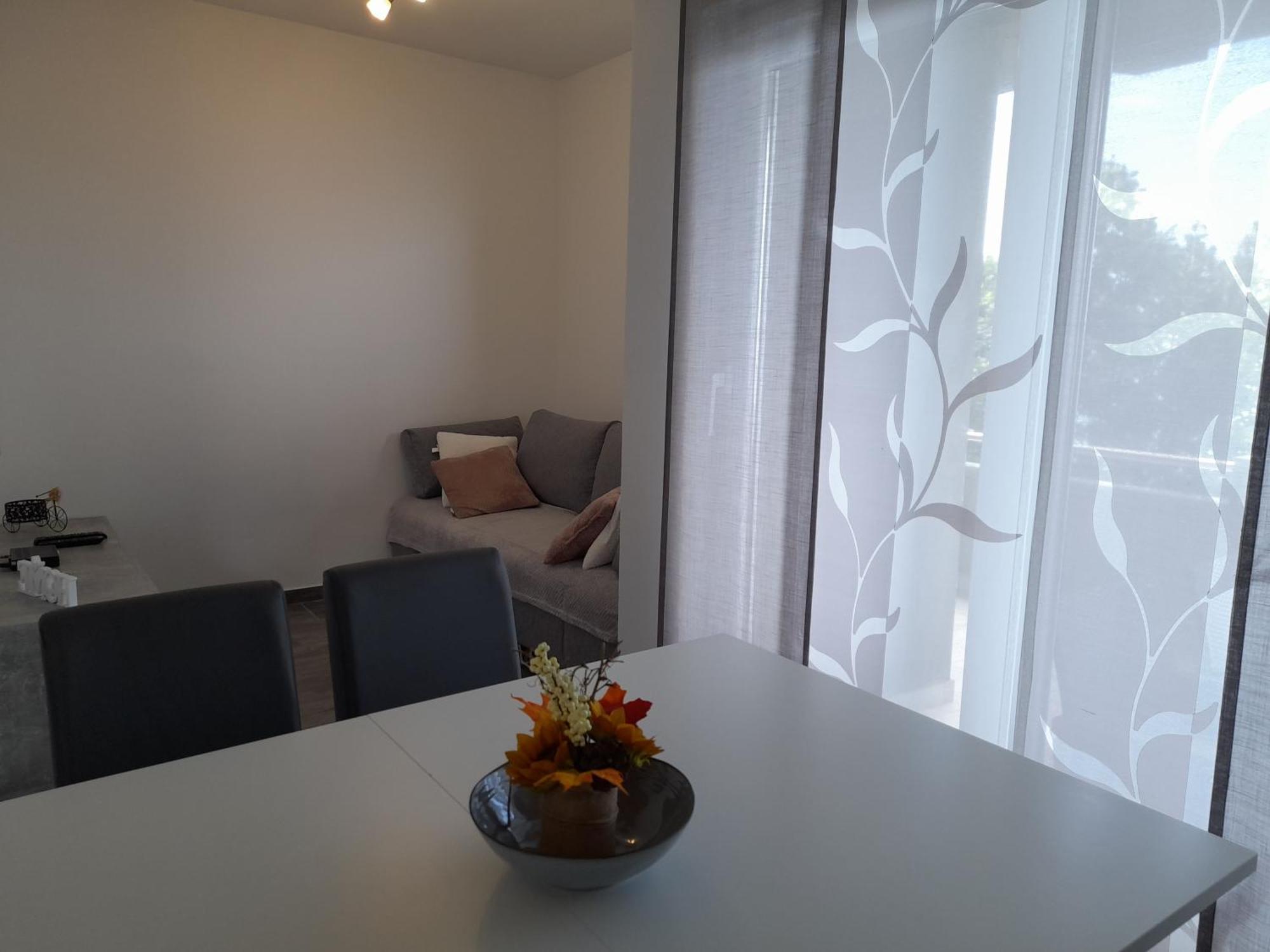 Apartmani Antea Starigrad Paklenica Bilik gambar