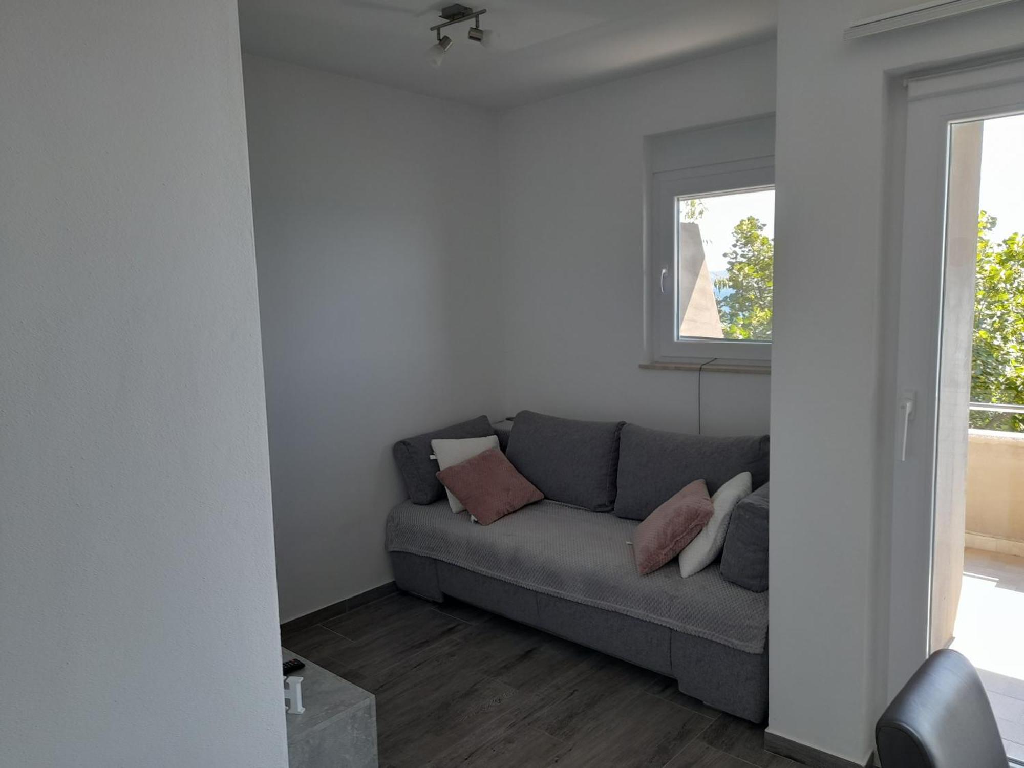 Apartmani Antea Starigrad Paklenica Bilik gambar